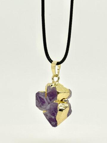 Emerald Radiance Pendant Necklace